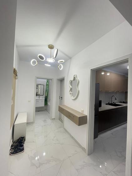 Apartament cu 2 camere decomandat în Militari