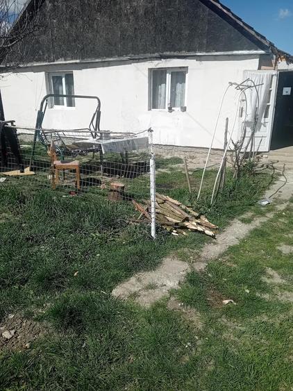 Casa de vanzare loc lini?tit - 1