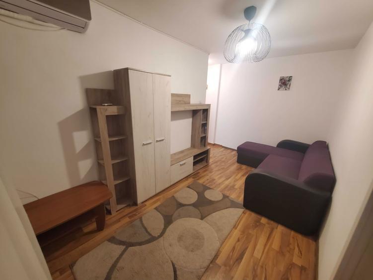 Vand apartament 2 camere etaj 4 zona Sagului - 1