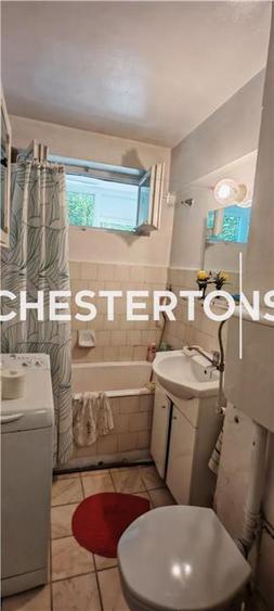 Apartament cu 3 camere semidecomandat în Drumul Taberei