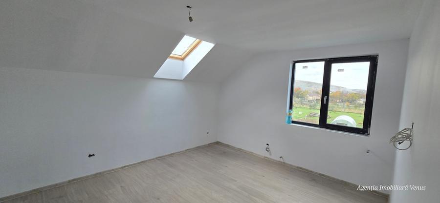 Casa noua in Catamarasti Vale - 11