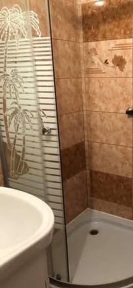 Minigarsoniera - Tractorul- langa Coresi Mall - 2