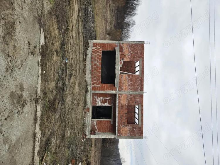 Casa in constructie si teren - 3
