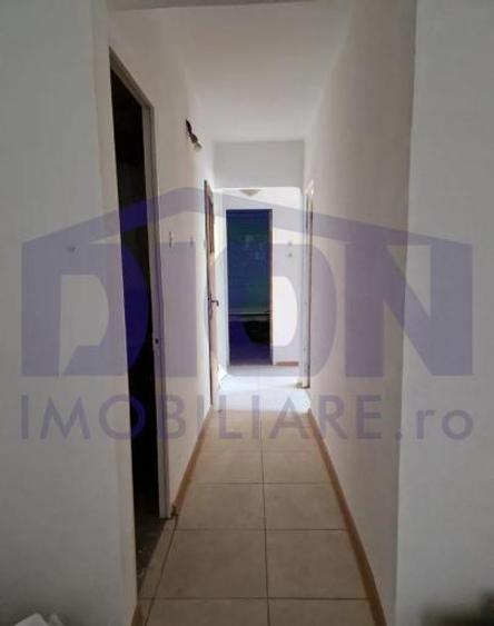 APARTAMENT 3 CAM, VITAN DRISTOR MALL VITAN - 3