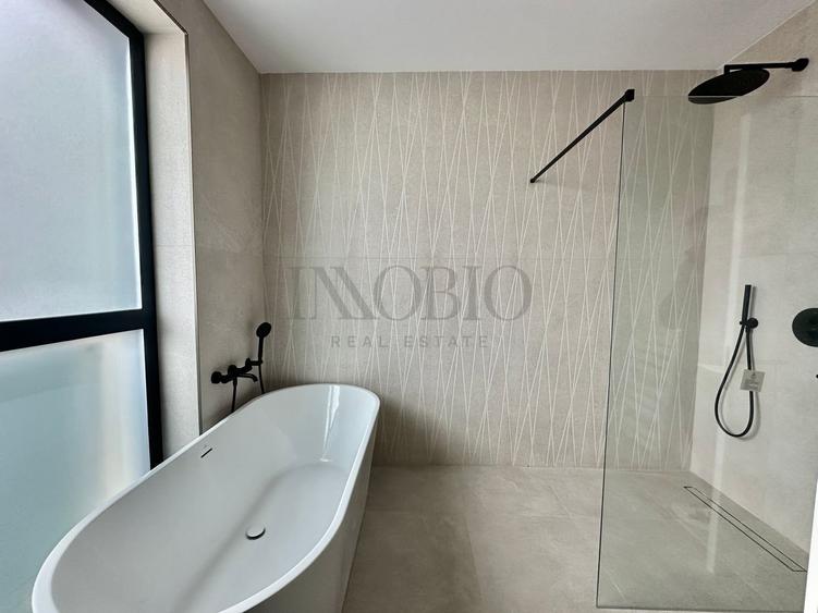 Vila 5 Camere | Rooftop Pool | Smart Home | Comision 0% - 12