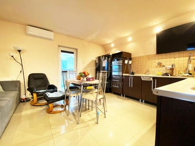 Casa 6 camere de vanzare in Apahida - 12