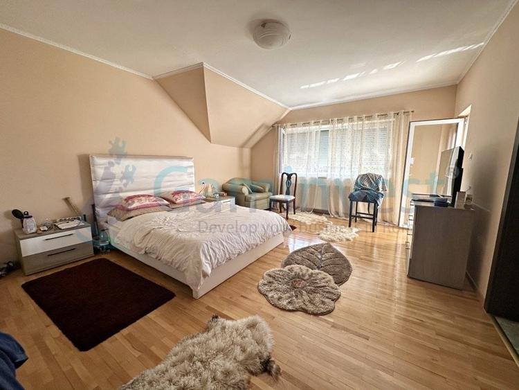 Casa pe 3 nivele si teren de vanzare, central in Sanmartin,  Bihor - 3