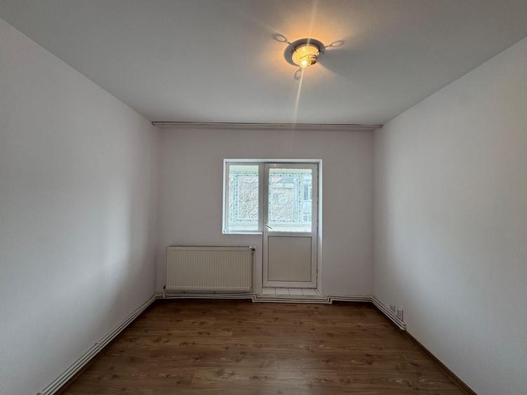 3 camere decomandat || Crângași || aproape de parc si de Lacul Morii - 6