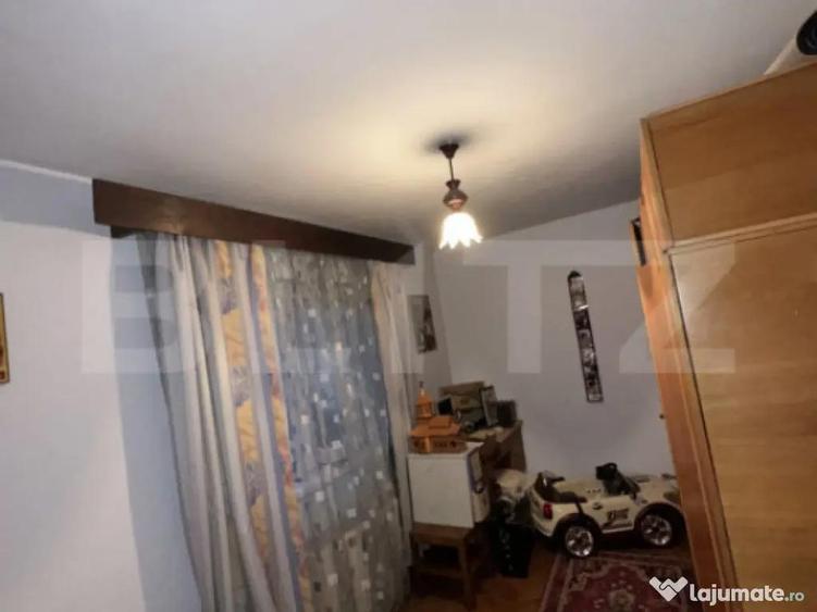 Apartament cu 4 camere, semidecomandat, Deva, zona lini?ti - 9