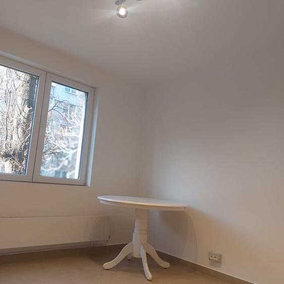 2 camere + Birou/Dressing, Renovat Complet baie si bucătărie utilate Crangasi , - 16