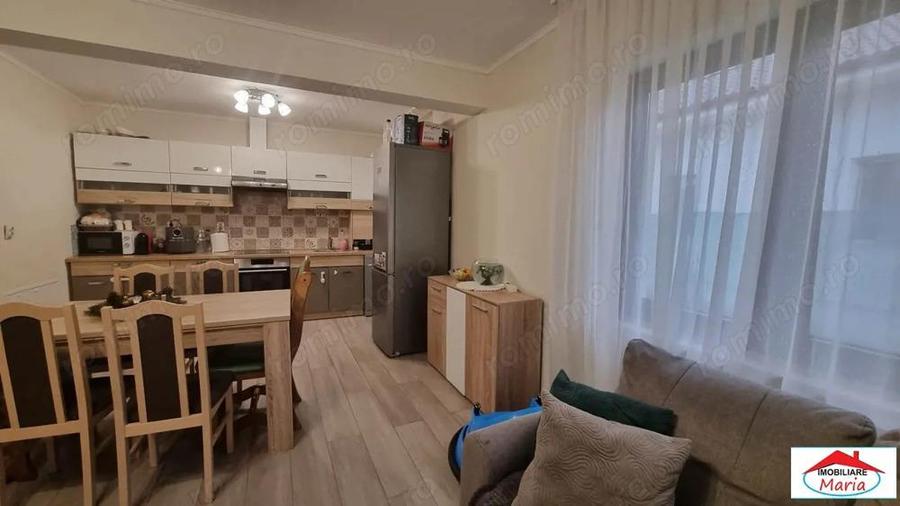 Casa parter zona Bercu Rosu- semicentral - 3