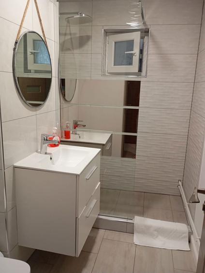 Inchiriez apartament 1 camera - 2