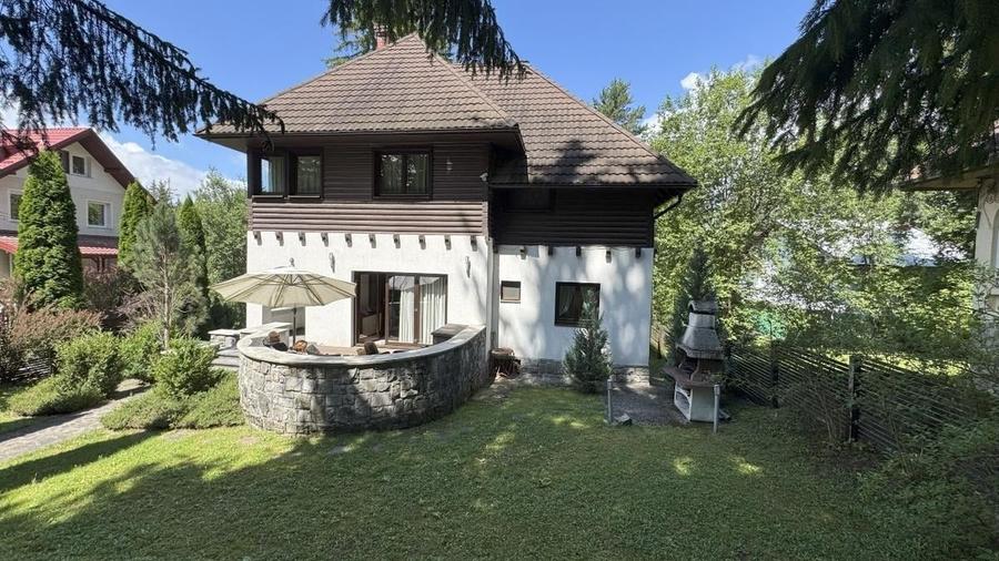 VILA cu specific montan ,Deosebita in Predeal zona Cioplea - 1