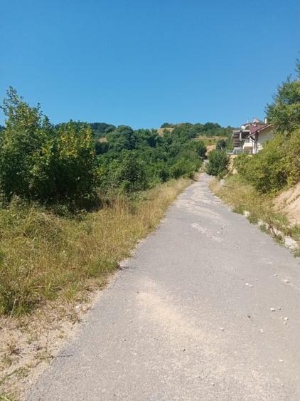 Exceptional! 779 mp teren pe Drumul de Poiana - Coltul Putinarilor - 10