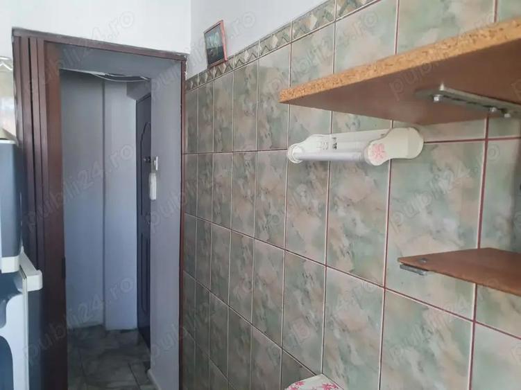 Vand apartament 2 camere , zona J-uri Craiovei - 6