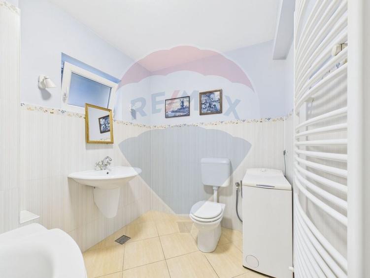 Apartament cu 2 camere de vânzare pe strada Londra in zona Capitale - 6