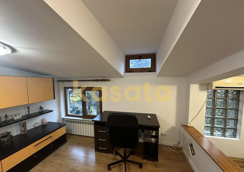 Casa 3 Camere de Vanzare | Curte | Renovata | Magazie - 1