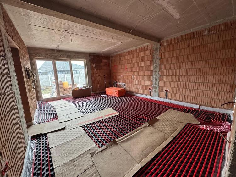 Sanandrei, Duplex pe PArter , 3 Dormitoare, 2 bai, Dresing, Perete Dublu - 1