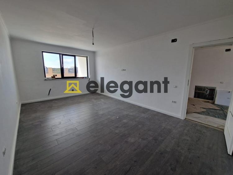 Casa la cheie, parter si etaj, 216 mp, teren 433 mp, Valea Fetii - 10