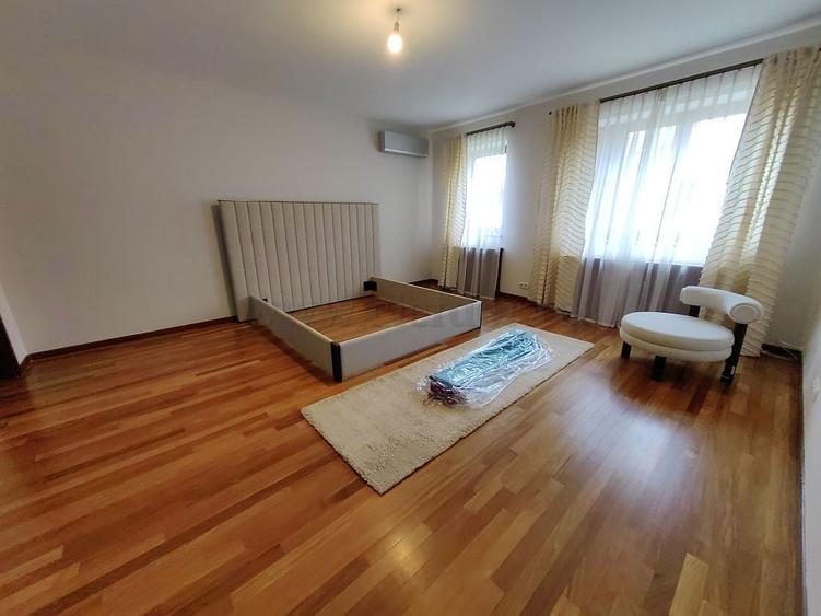 Iancu Nicolae - Vila individuala RENOVATA langa padure - 13