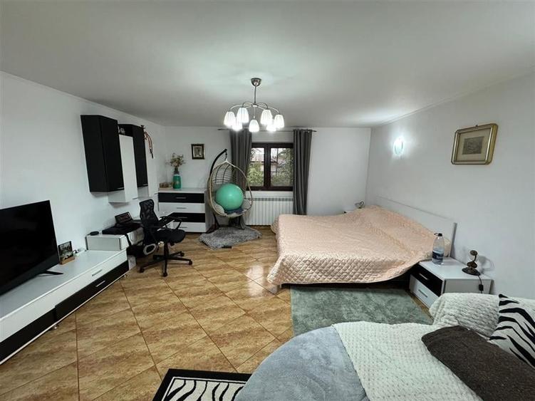 Casa de vanzare in Petresti , 586mp teren si 171mp suprafata construita - 9