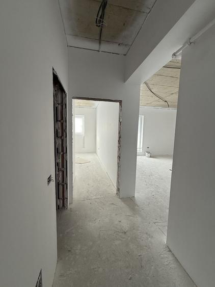 Apartament cu 3 camere decomandat în 1 Decembrie 1918