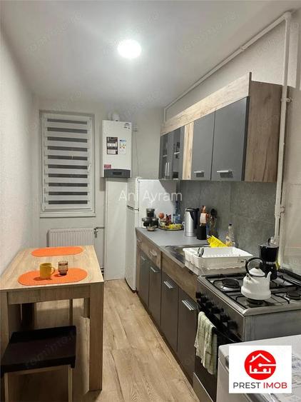 De vanzare apartament zona UMF Tg. Mures De vanzare apartament zona UMF Tg. Mures