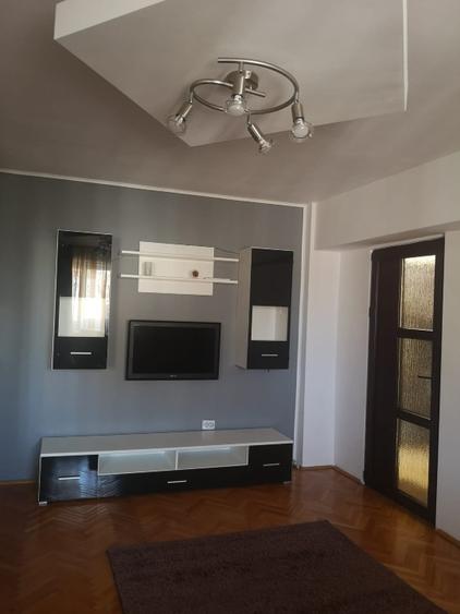 inchiriez apartament cu 2 camere str DOROBANTILOR - 5