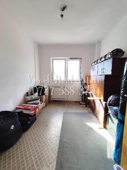 0 Comision 3 camere 2 bai 1992 clasa A etaj 1 Lacul Tei stradal Maica Domnului A - 4