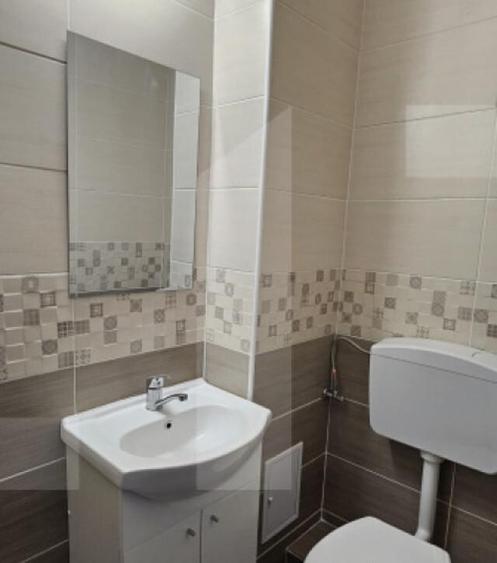 Apartament de vanzare, cu 3 camere, 73 mp, renovat complet, - 2