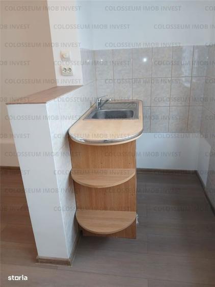 Garsoniera zona Bartolomeu strada Lanii etajul 1 din 4 - 8