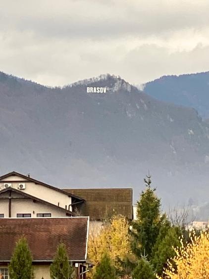 Apartament cu 3 camere de închiriat - 2