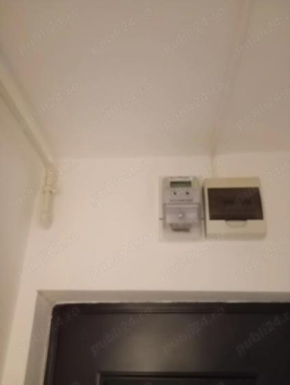 Titan, Piata 1 Decembrie 1918, str. Postavarul - 5