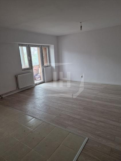 Apartament cu 3 camere, garaj - 1