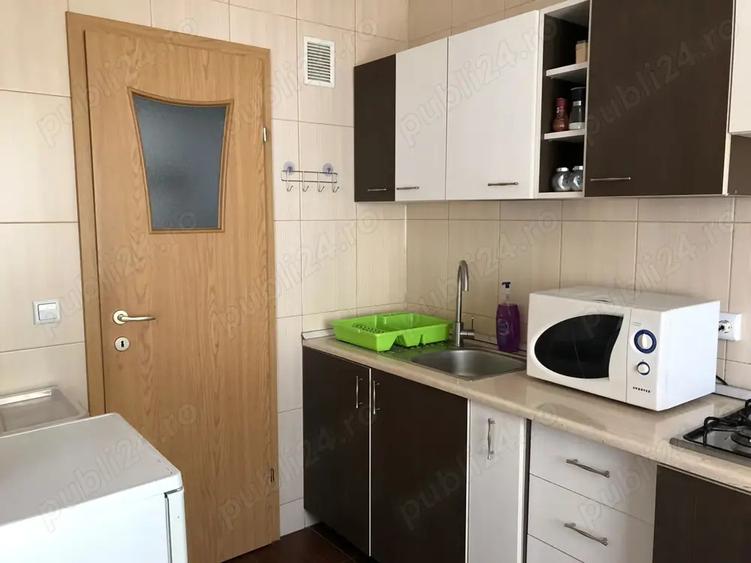 Garsoniera mare, in imobil nou, intrare Racadau - 8