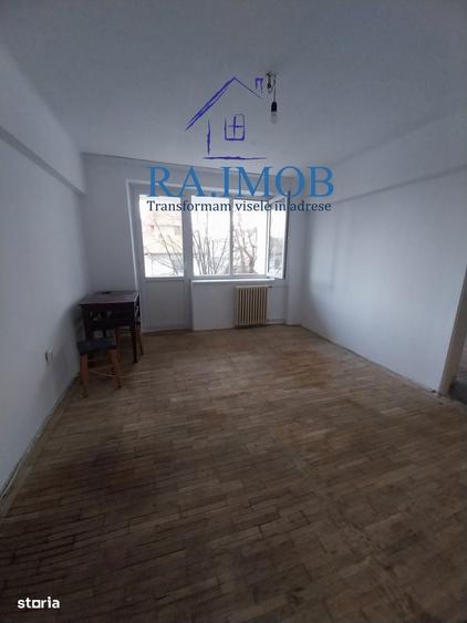 Apartament 2 camere, et1/4, Ultracentral-Hale - 69800 euro negociabil - 12
