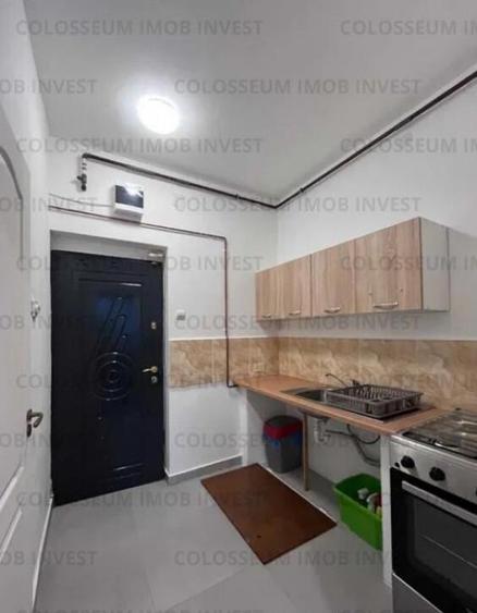 Camera de camin cu baie si bucatarie - zona Noua - 4