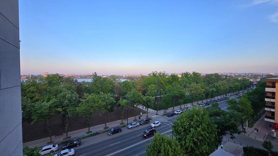 City Park Mall - Ap 2 cam , finisaje de lux (parcare subterana ) - 1