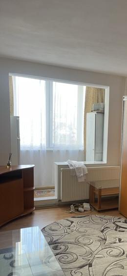 Garsoniera - toate dotarile- Uzina 2 - 3