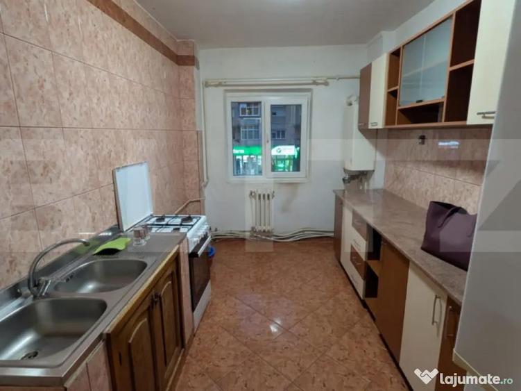 Apartament de inchiriat, 63 mp, zona Cetate - 3