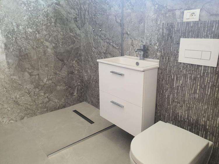 Monarch Soleil  - parchet , usi interioare, tamplarie din lemn natural - 14