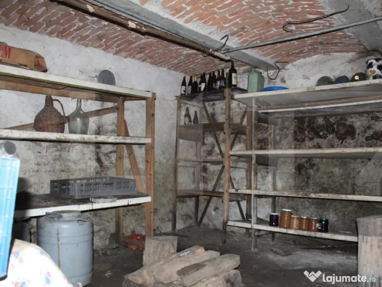 Casa tradi?ionala in Belin cuptor de paine, pivni? - 6