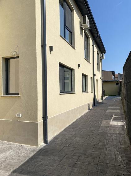 Inchiriez birou Faleza Nord - 3