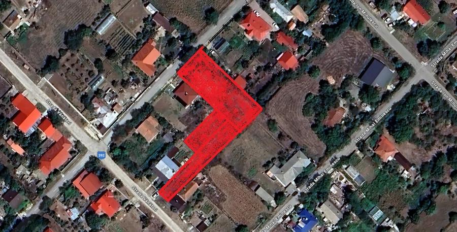 Casa Batraneasca Din Piatra Cu Curte 2042mp - 2