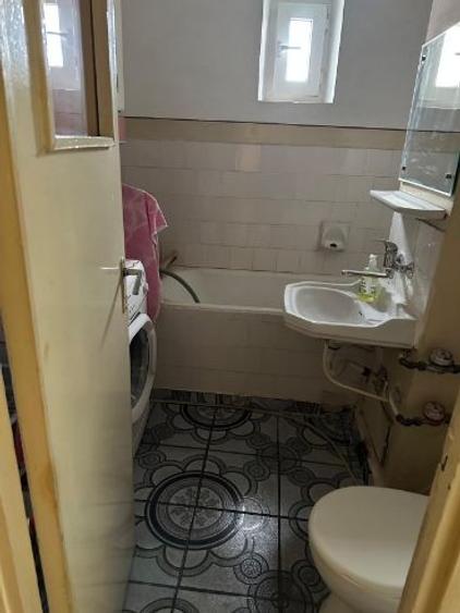 Apartament cu 3 camere decomandat în B-dul București - 7