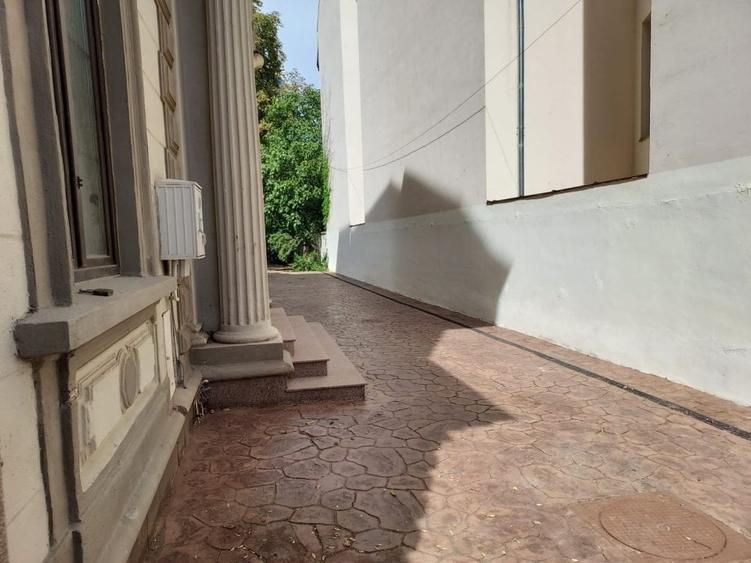 PIATA VICTORIEI-etaj 2 in VILA SUPERBA,130 MP LIFT,,TOTUL NOU,1700 EURO - 17