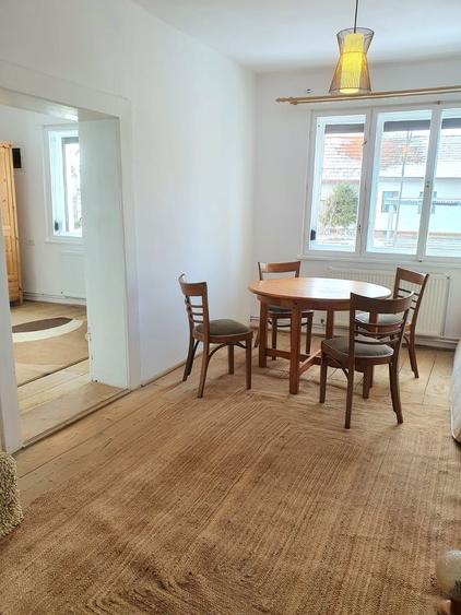 Inchiriez casa + curte in Ghimbav/ Brasov, casa de inchiriat central - 1