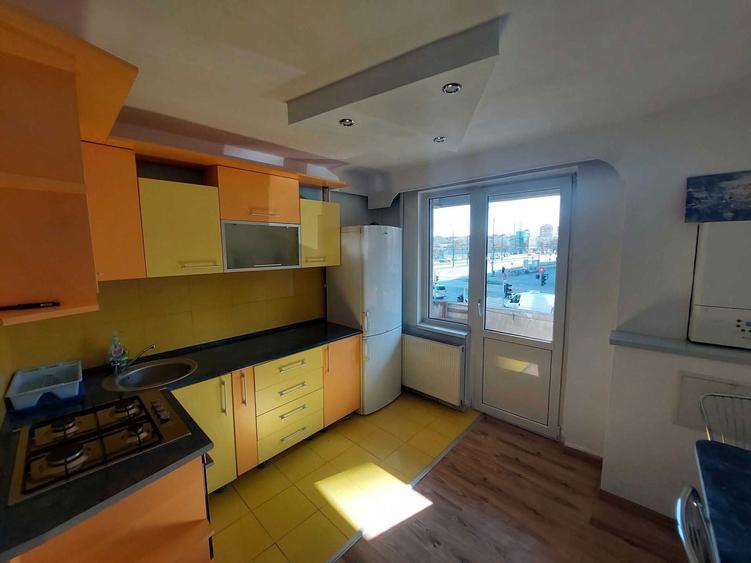 Inchiriez apartament 3 camerre, Calea Sagului - 8