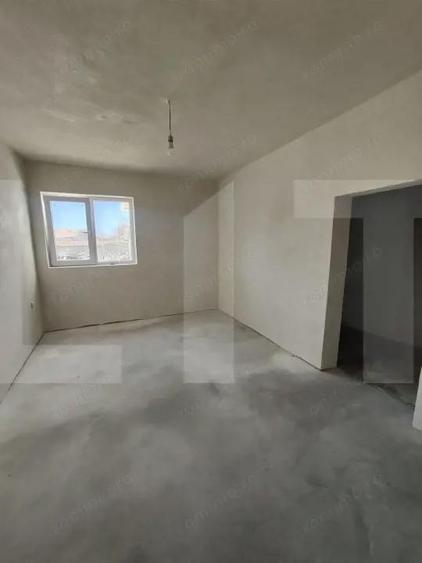 Casa spatioasa renovata - 4