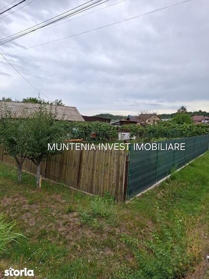 Gospodarie de vanzare Bro?teni | 14 km de Pite?ti | Teren 596 mp. - 10